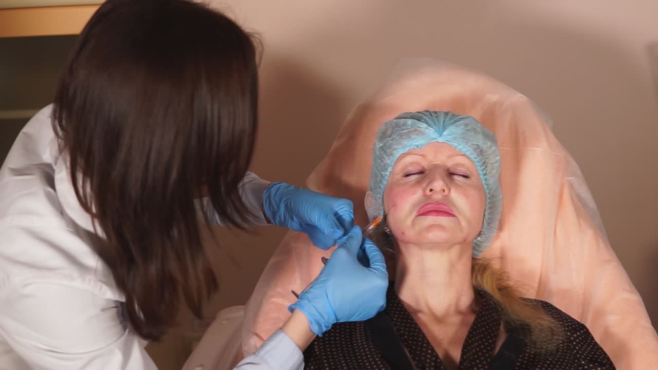 procedimiento de inyección cosmética