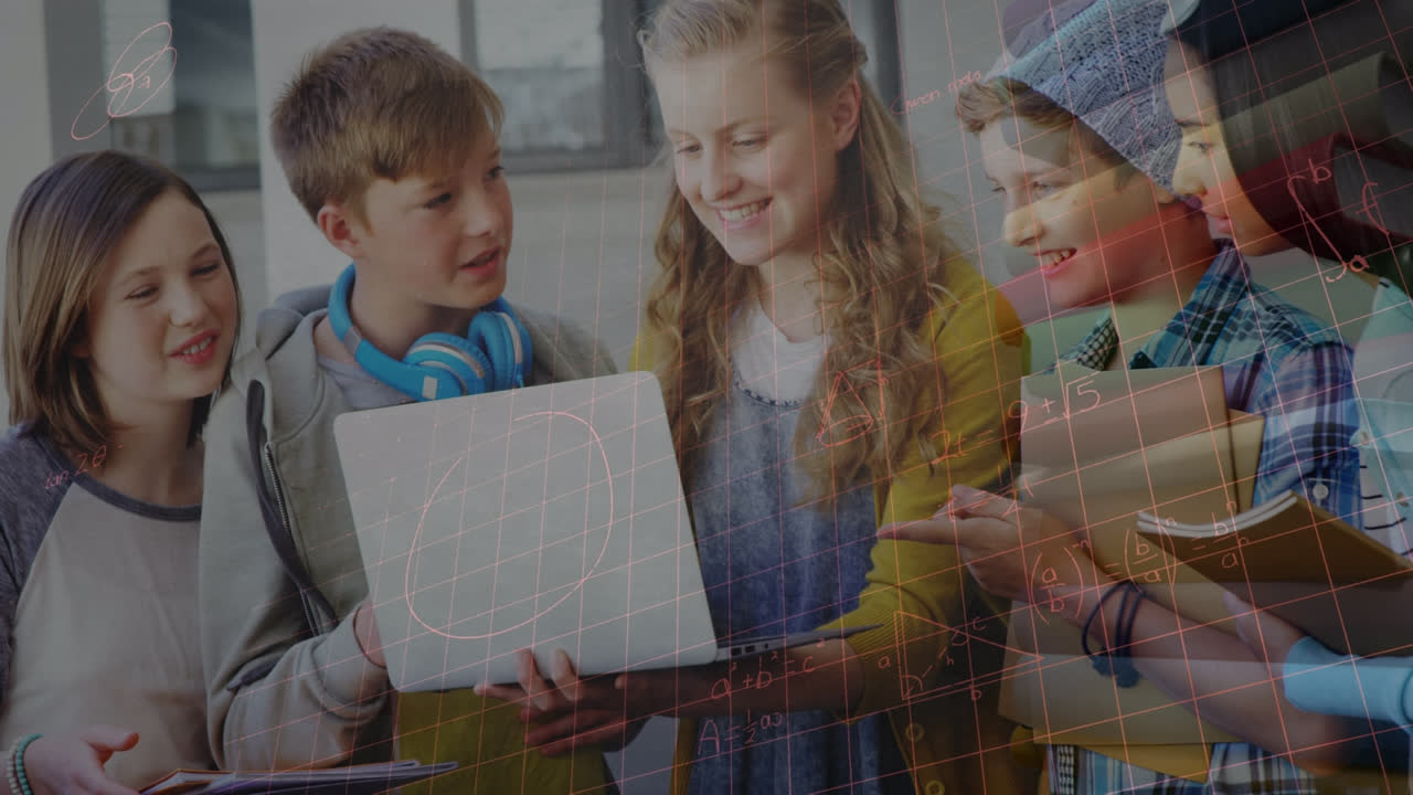 animación de fórmulas matemáticas sobre los alumnos en el aula