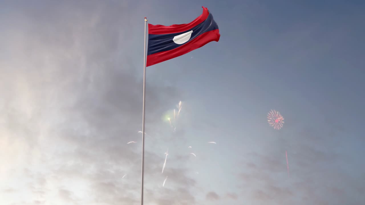 Bandiera del Laos con sfondo di fuochi d'artificio