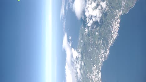 vista aérea de las hermosas islas de portugal en un día soleado