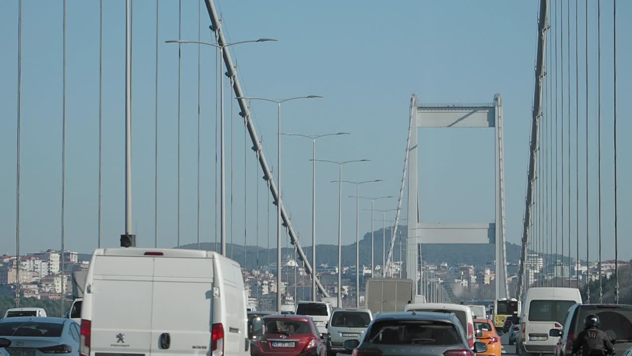 Istanbul Fatih Sultan Mehmet Bridge Traffic Jam