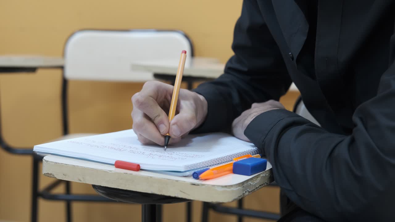 clase de escritura de hombre