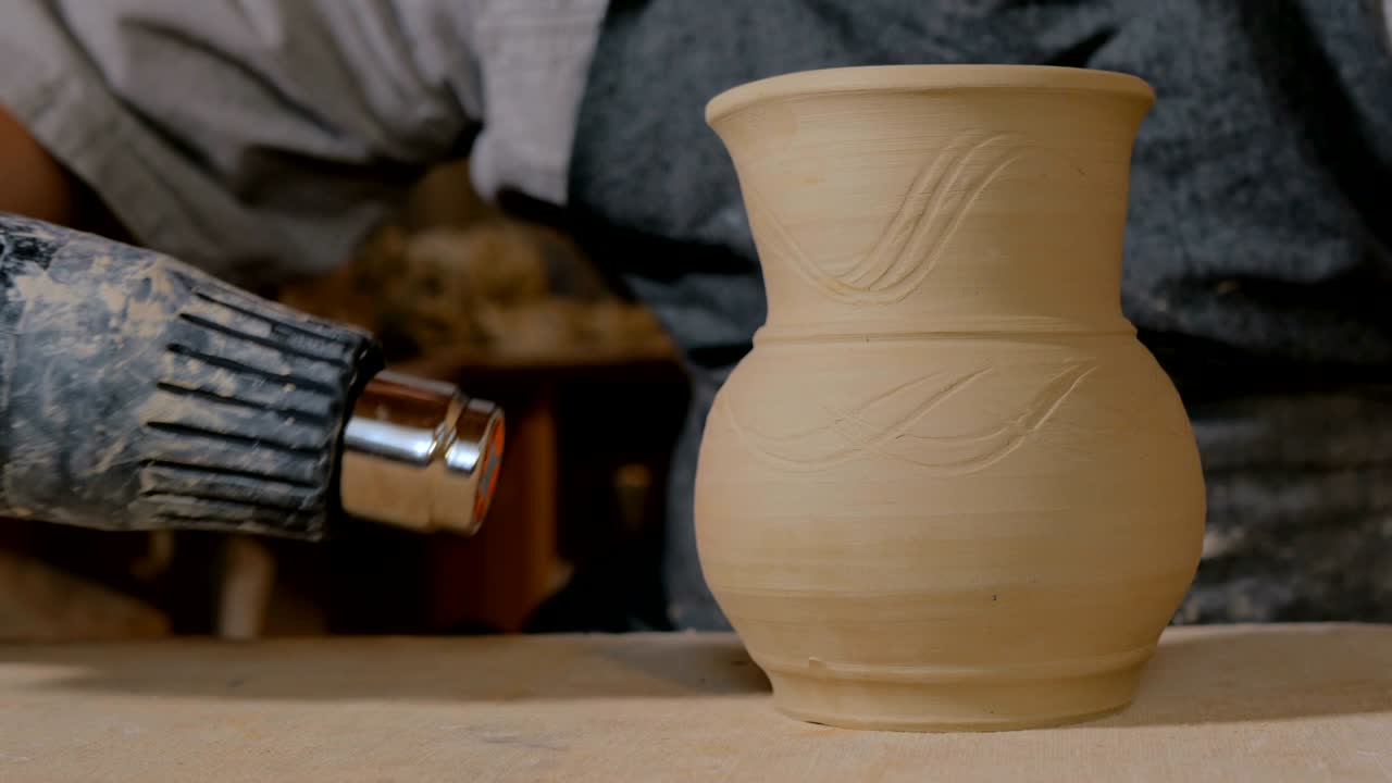 세라 용기: 세라 비와 특수 건조기