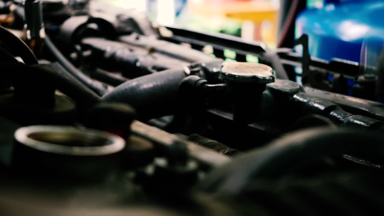 전문적인 기계 정비 자동차