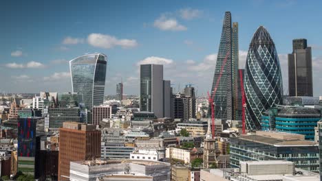 London-Aldwych-Blick-Sonnenschein-4k-13