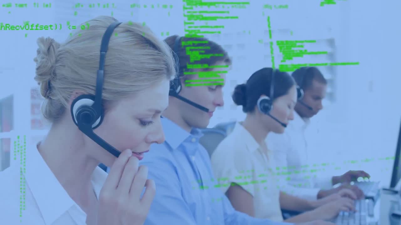 전화 헤드 ⁇ 을 사용하는 다양한 비즈니스 사람들에 대한 데이터 처리 애니메이션