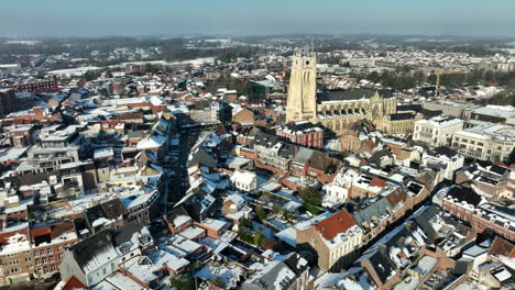 Cityscape-of-Tongeren-and-Basilica-of-Our-Lady-in-winter-day