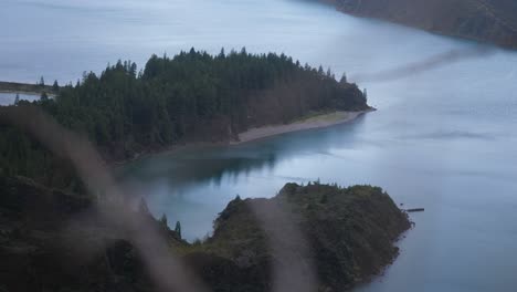 Nahaufnahme-Der-Feuerlagune---Insel-São-Miguel---Azoren