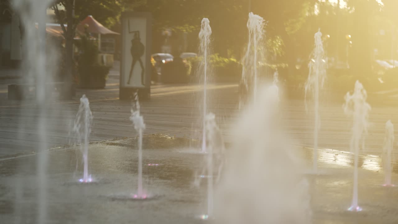 아일랜드 던독의 석양에 분수