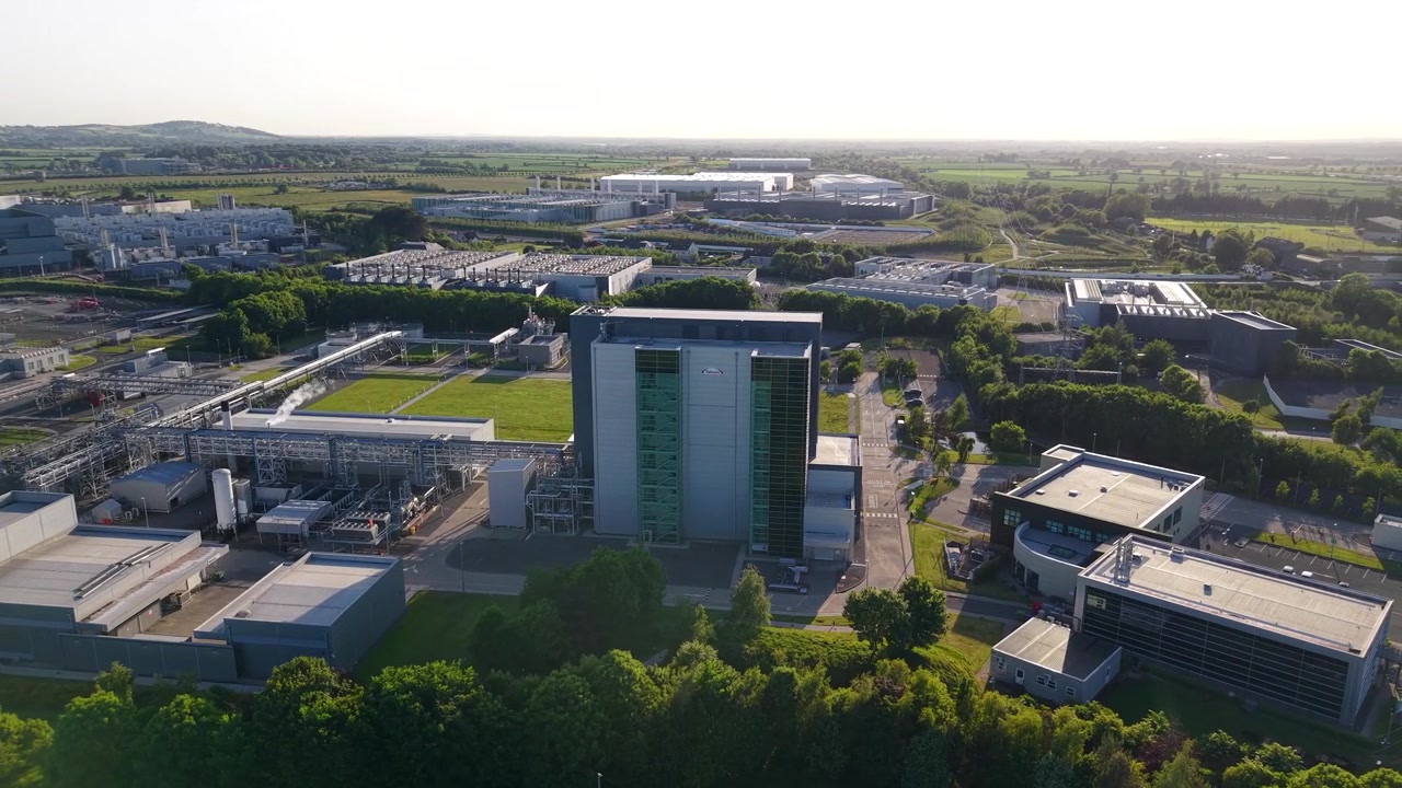 Takeda Ireland farmaceutisk campus ved Grange Castle Business Park, Dublin, Irland