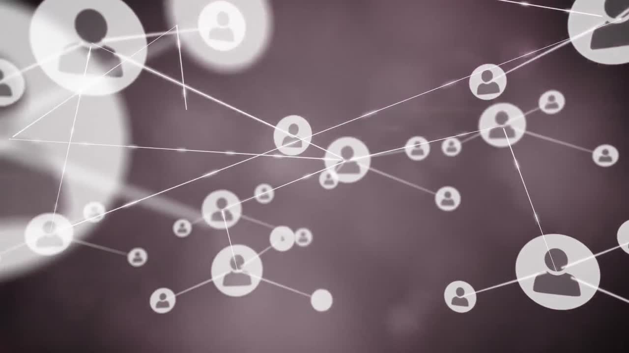 conectores que se mueven sobre un fondo de humo púrpura