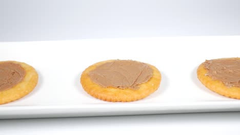 crackers with coffee cream