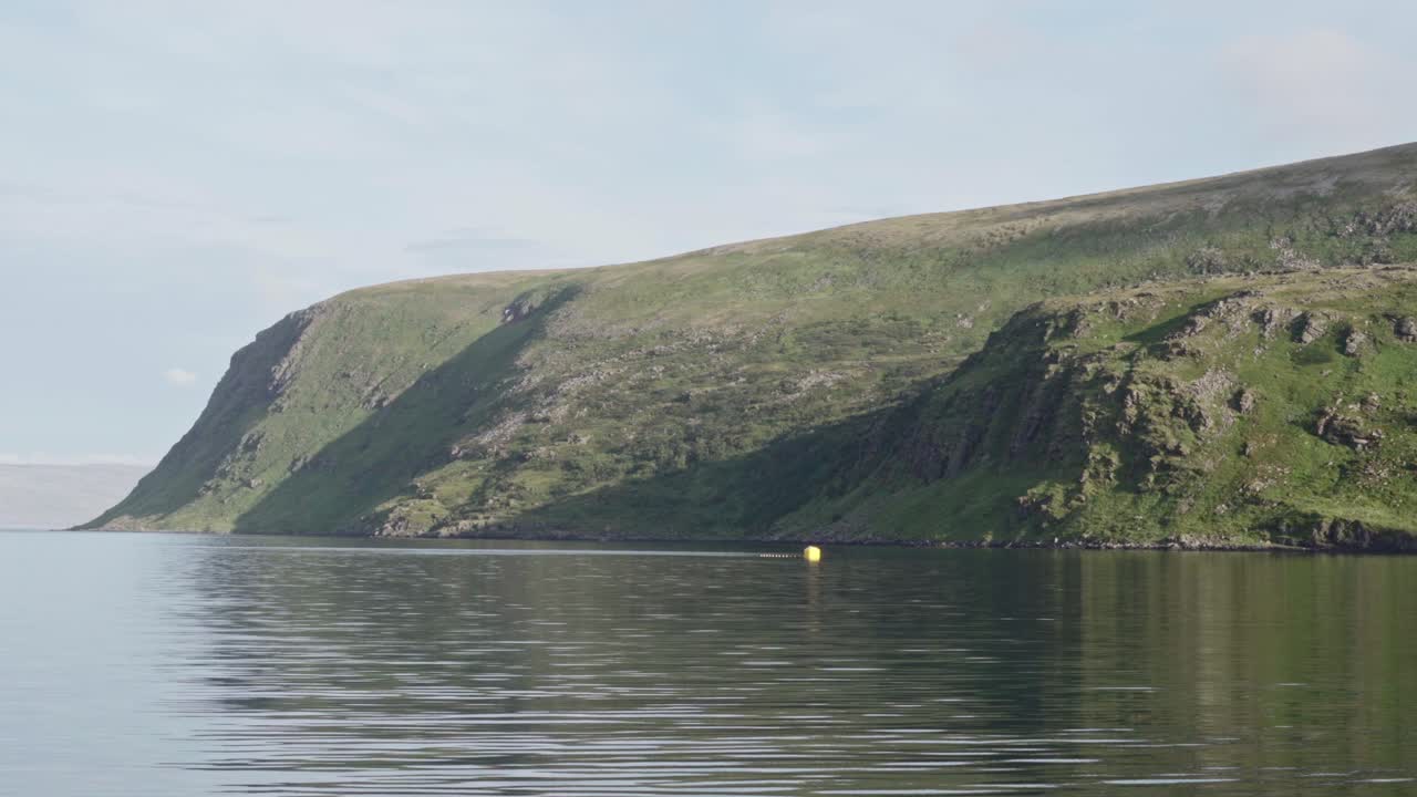노르웨이 호수 잔잔한 북유럽 산