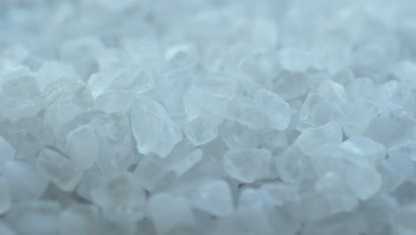 primer plano de los cristales de sal blanca