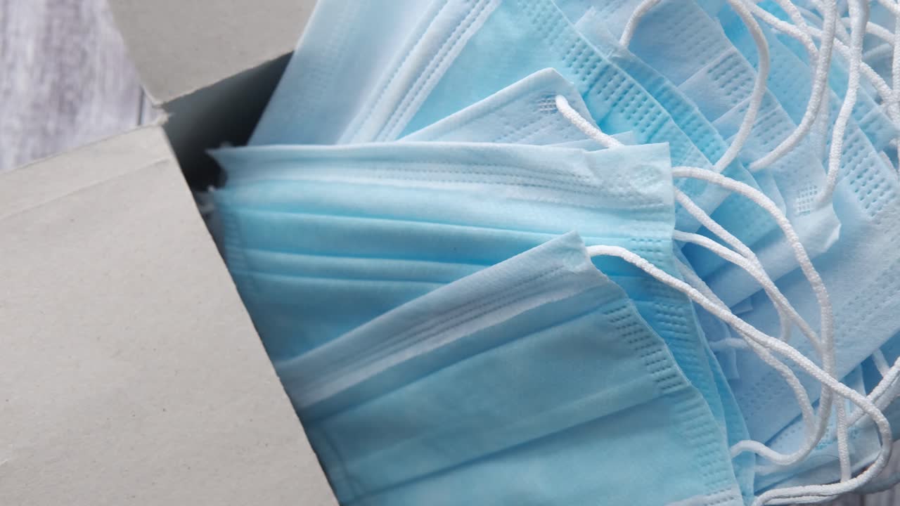 caja de máscaras faciales desechables