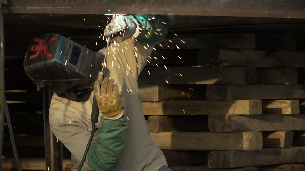 сварка со скоростью 120 кадров в секунду