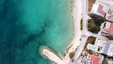 Tiro-De-Dron-Tomado-En-La-Costa-De-Croacia