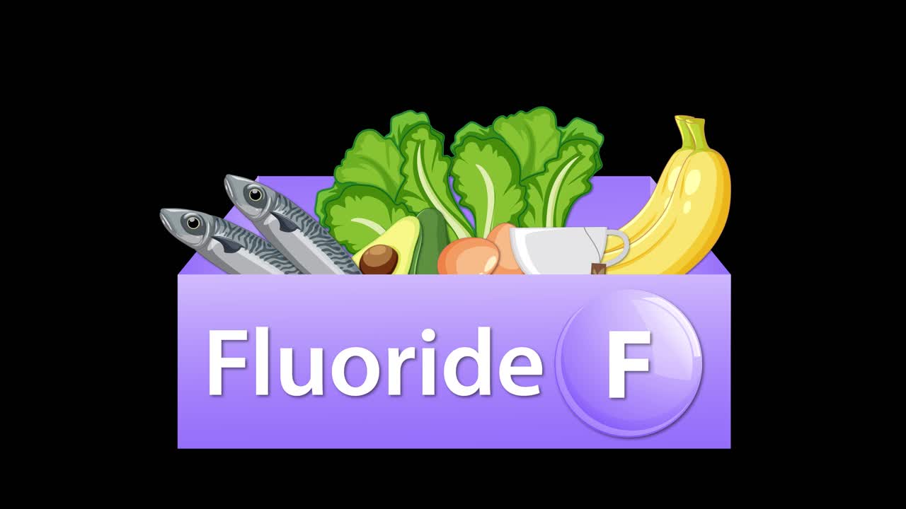 Confezione animata viola di integratori di fluoruro che si riempie di pesce, verdure, banana e uova su sfondo nero