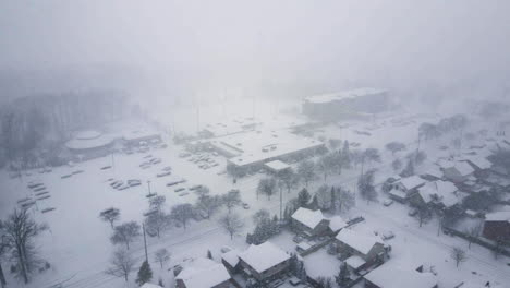 在 st. petersburg 發生大雪暴風雨