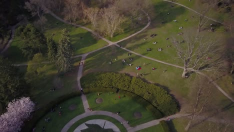 Ahornblattgarten-Im-High-Park-Von-Toronto