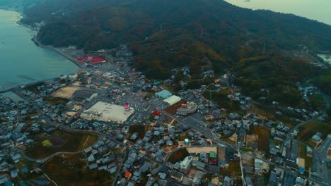 Filmische-Japanische-Landschaft,-Aufgenommen-Von-Dji-Phantom4pro-In-Hiroshima