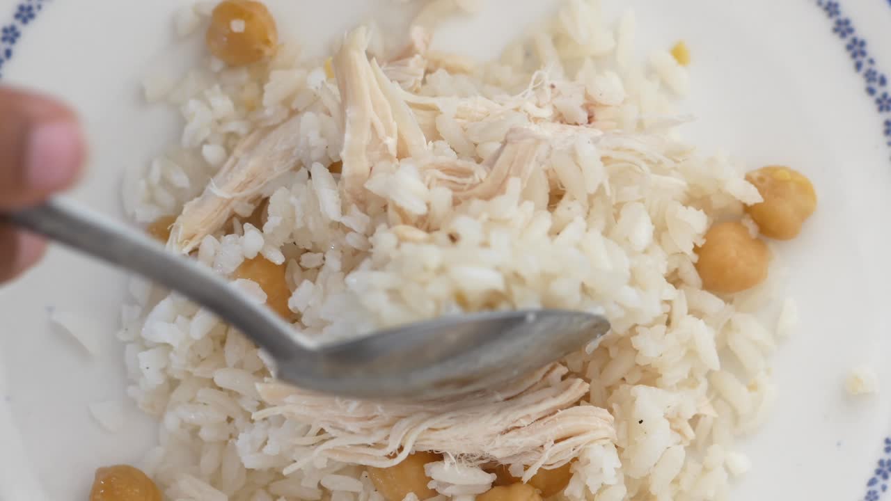 arroz de pollo y garbanzos