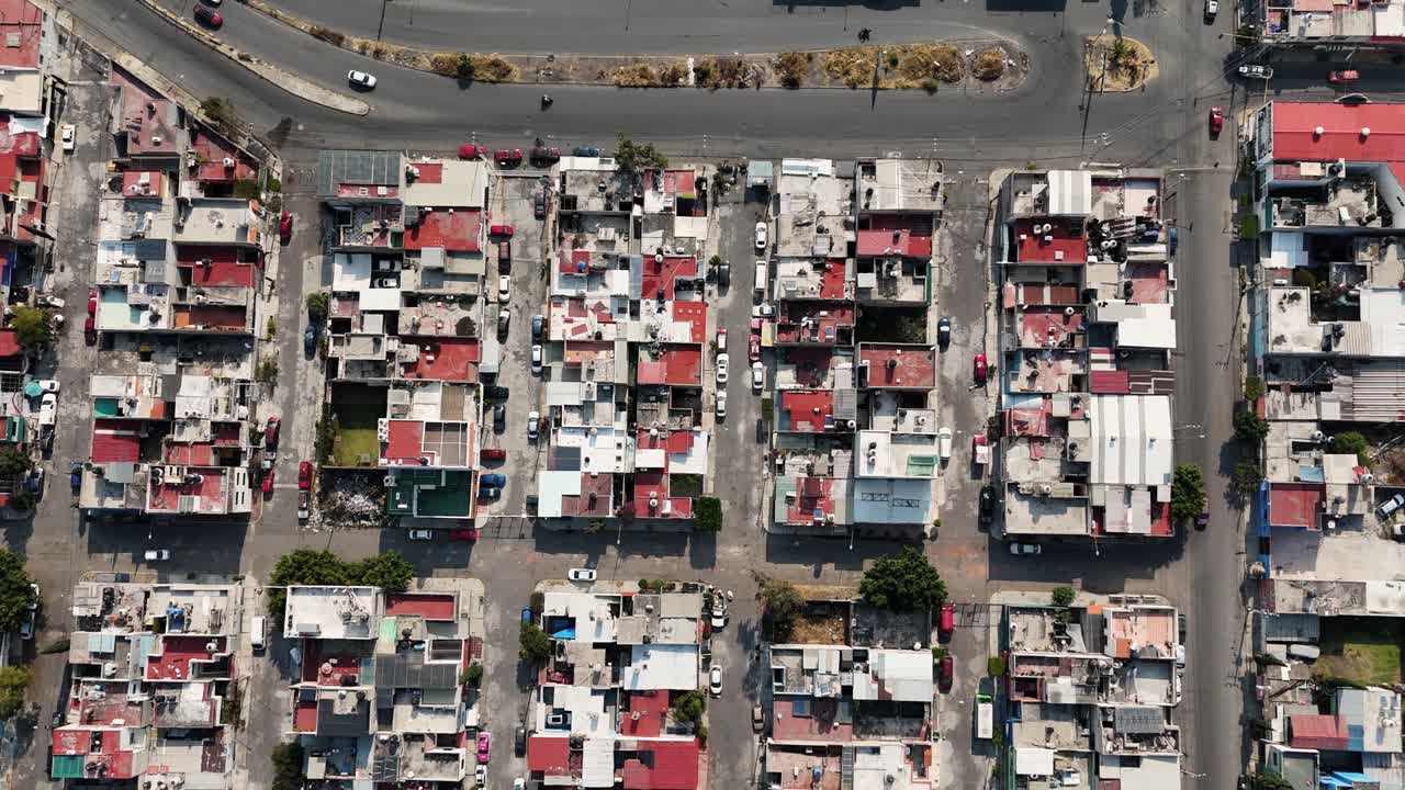 carreteras y avenidas de ecatepec capturadas por imágenes de drones