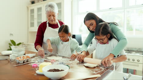 Grandmother,-mom-and-girls-in-a-kitchen