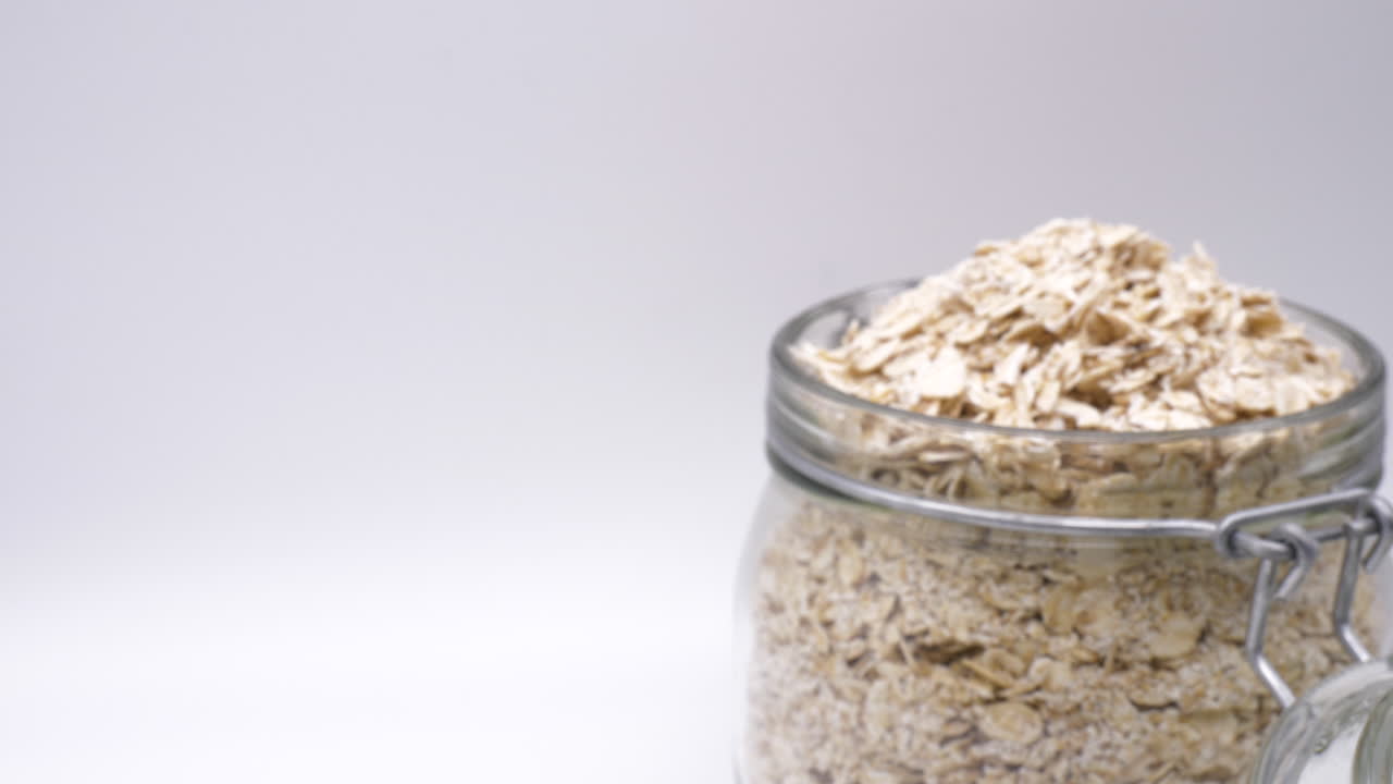 beber leche de avena sin lácteos saludable