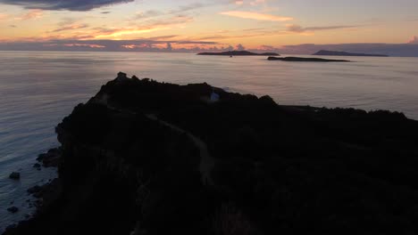 Luftdrohnenansicht-Mit-Sonnenuntergang-Ist-Die-Insel