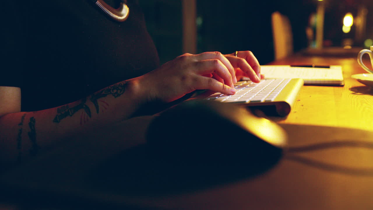 manos hechas para el trabajo duro