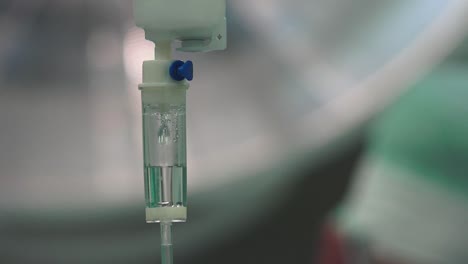 La-Terapia-Intravenosa-Es-La-Infusión-De-Sustancias-Líquidas-Directamente-En-Una-Vena