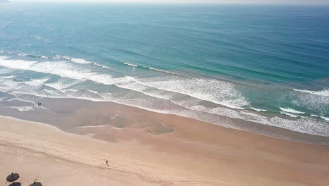 High-angle-view-of-sunny-coastal-shore-line