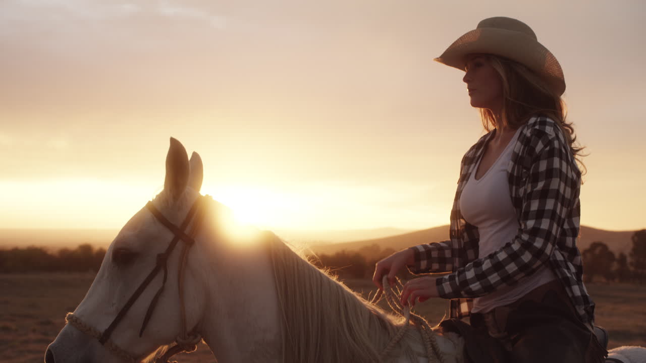 You&rsquo;ll never see a sunset like this in the city