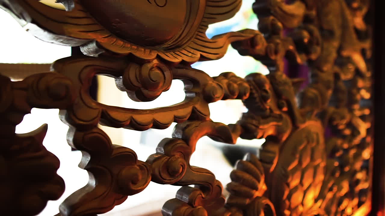 호화로운 현대 집에 대한 중국 목조 조각 불교 신 동부 장식