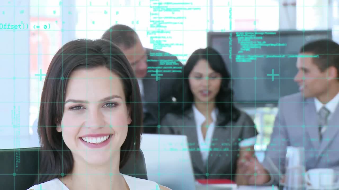 animación del procesamiento de datos sobre la gente de negocios