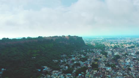 Gwalior-Fort-and-city-,-Aerial-Drone-shot