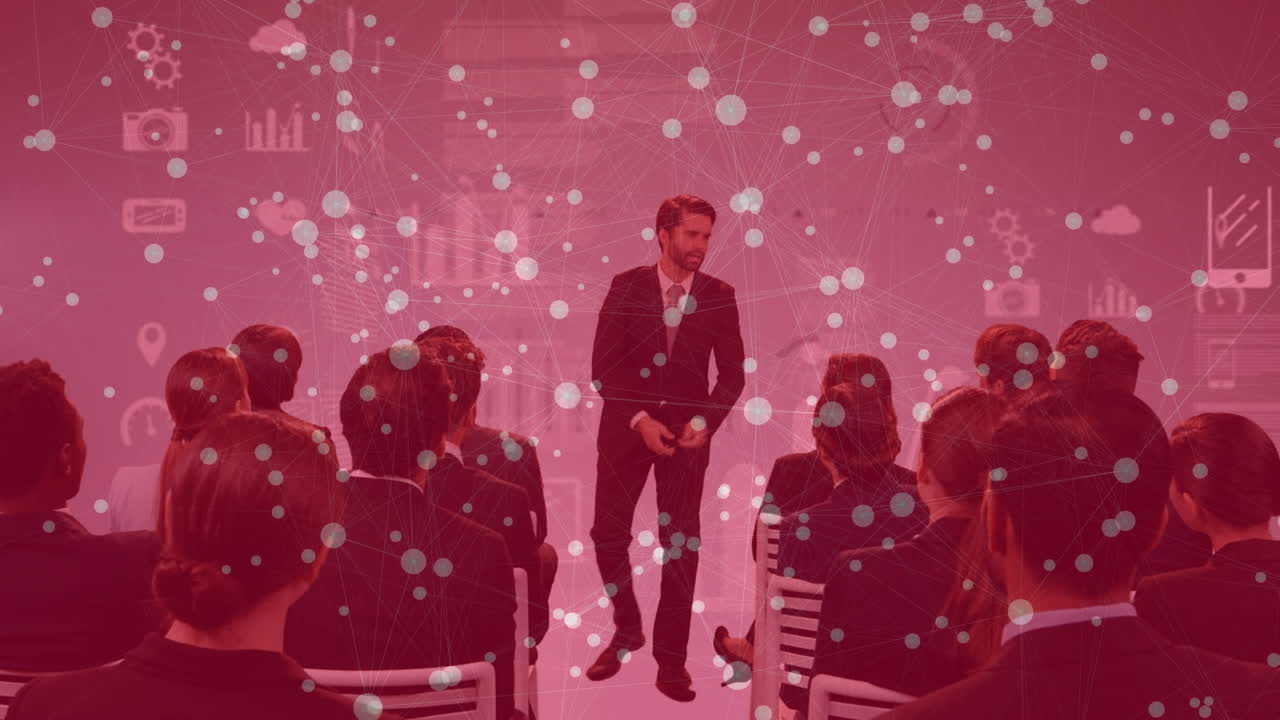 animación del procesamiento de datos y la red de conexiones entre diversos empresarios