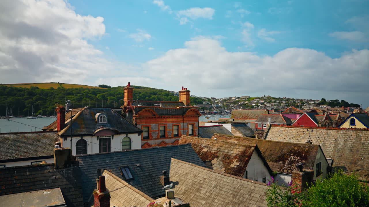 la ciudad costera de fowey en cornualles, reino unido