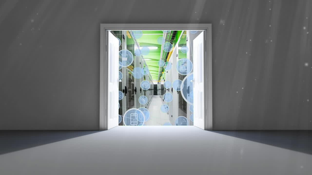 아이콘이 날아다니는 서버 방에 어두운 문이 열리고 있습니다.