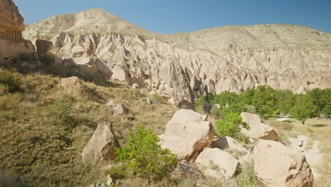 Paisaje-Rocoso-único-Paisaje-Natural-De-Formación-De-Chimenea-De-Hadas