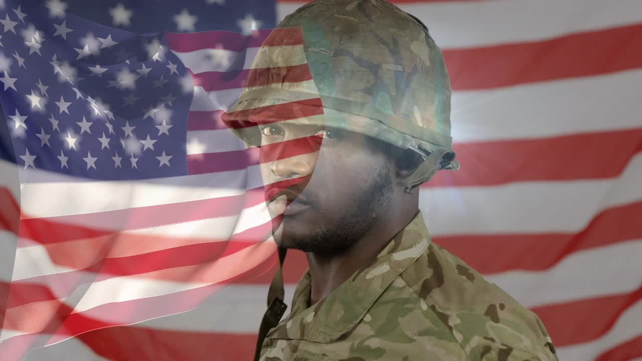 Animazione della bandiera degli Stati Uniti su un soldato afroamericano
