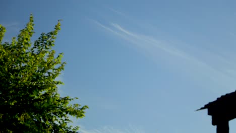 Frische-Wolkenlandschaft,-Blaues-Sonnenlicht,-Umgebung-Bewölkt