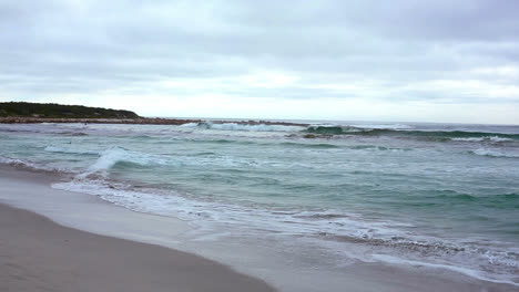 Olas-En-La-Playa