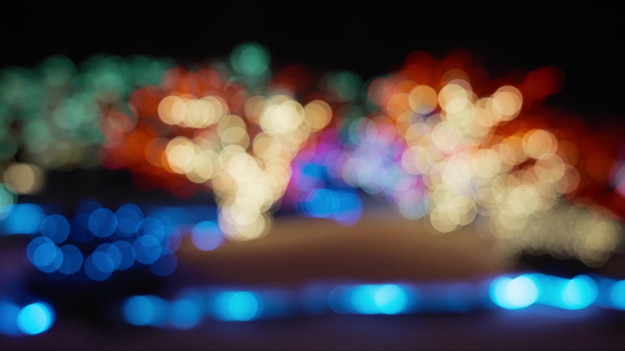 Julepynt i sløret bokeh