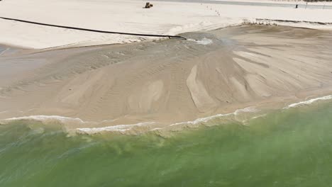 panning across the dredge site