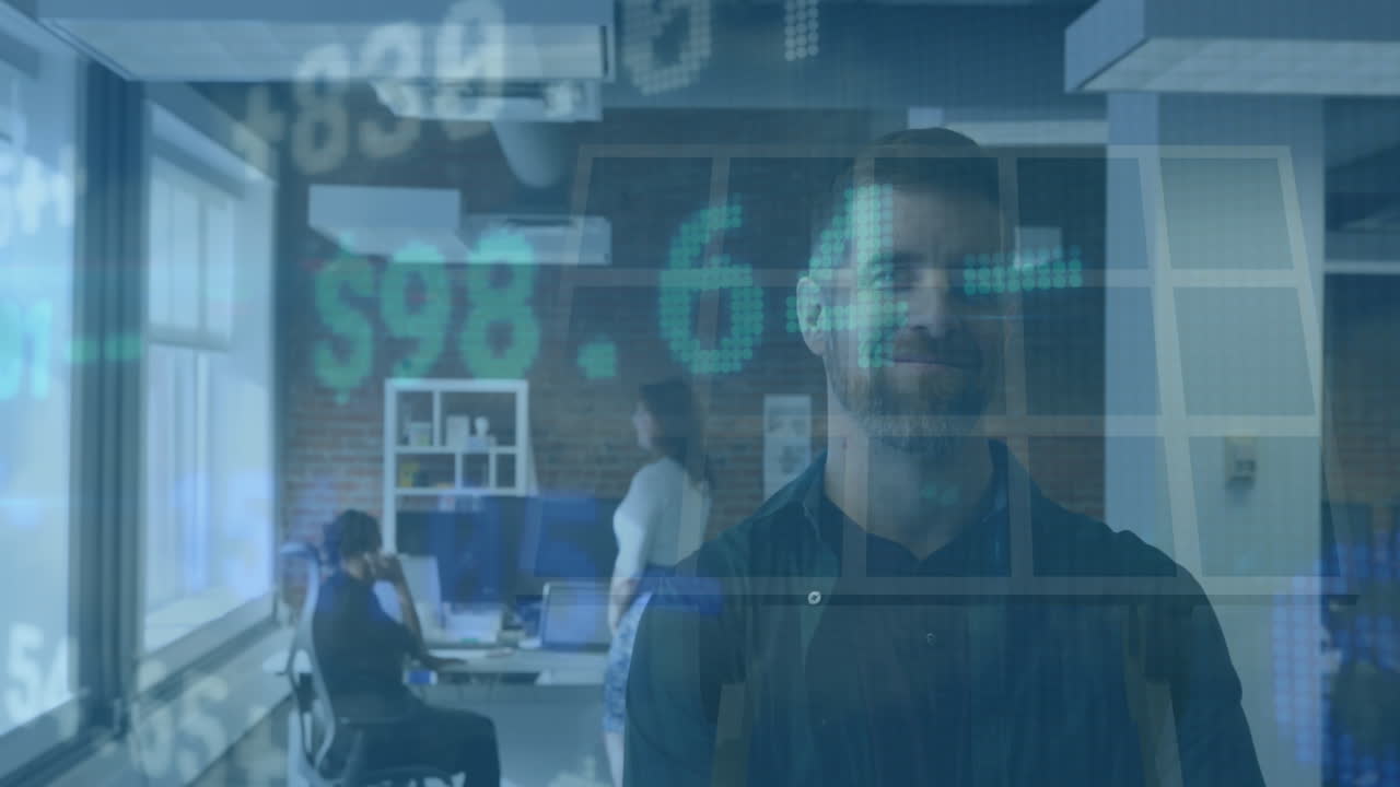 animación del procesamiento de datos financieros sobre el empresario caucásico en el cargo