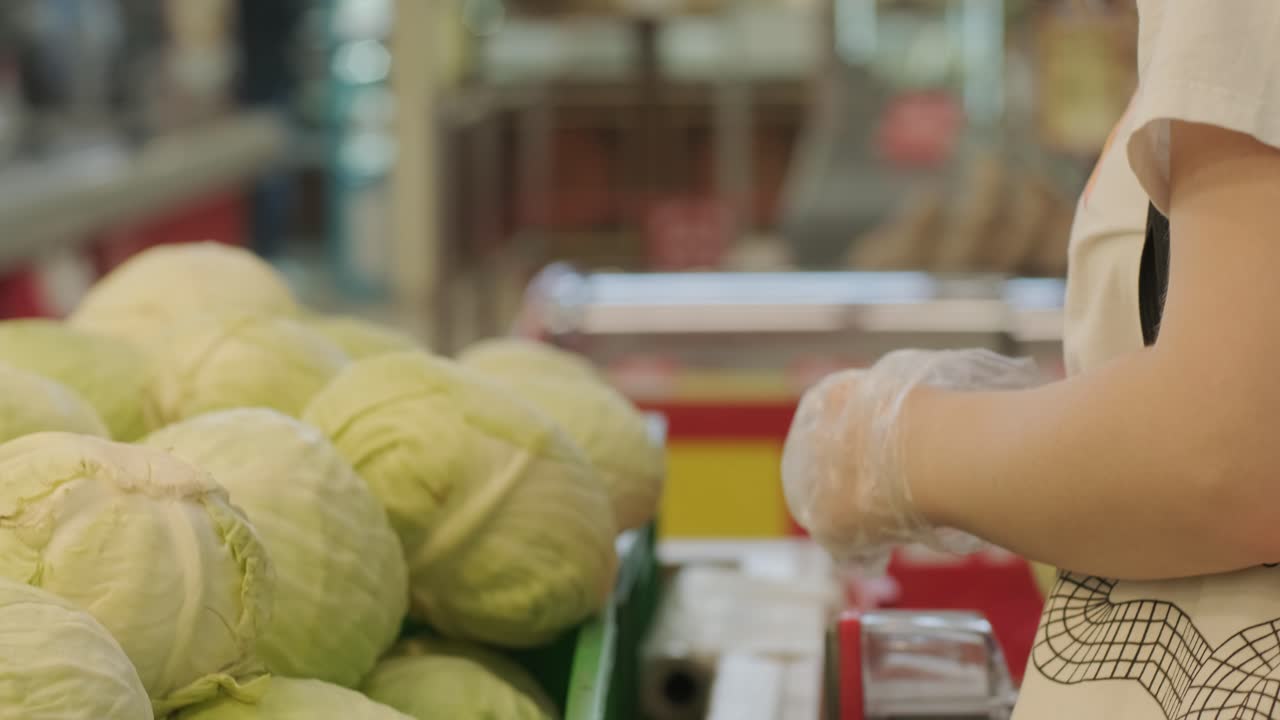 유기농 채소는 농부 시장에서 신선한 채소입니다.