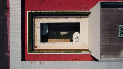 Rising-drone-shot-of-a-turtle-enclosure-at-a-Mexican-hotel