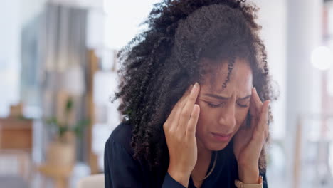 Salud-Mental,-Mujer-Con-Dolor-De-Cabeza